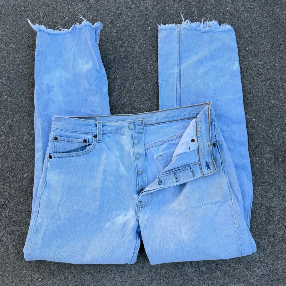 VTG 90s Levi's 501 White Wash Button Fly Straight Leg Worn In Jeans Crop 36x32